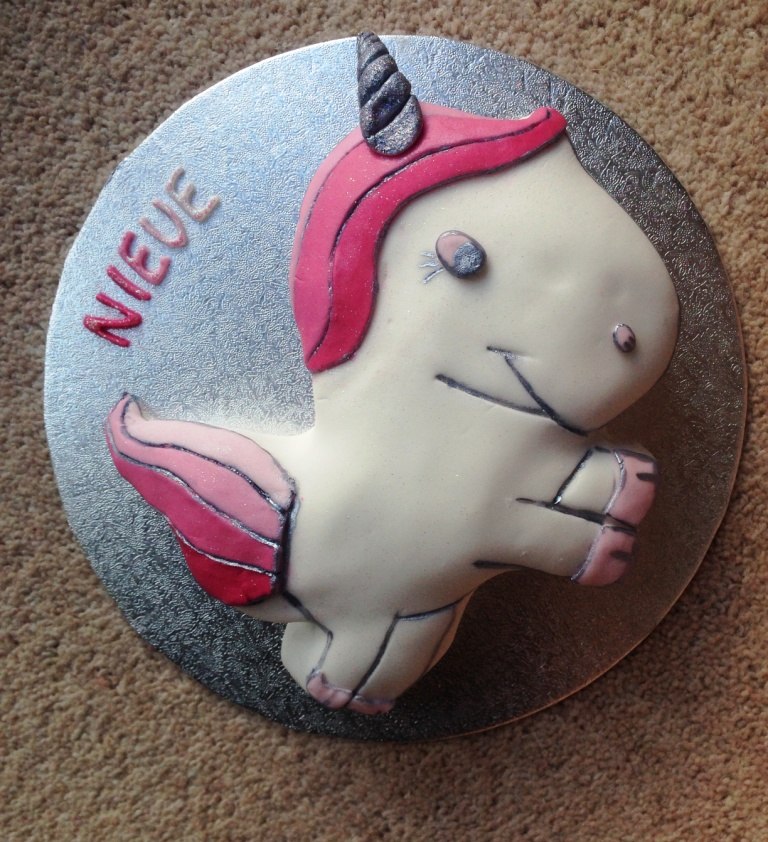 pink fluffy unicorn cake baby nieve